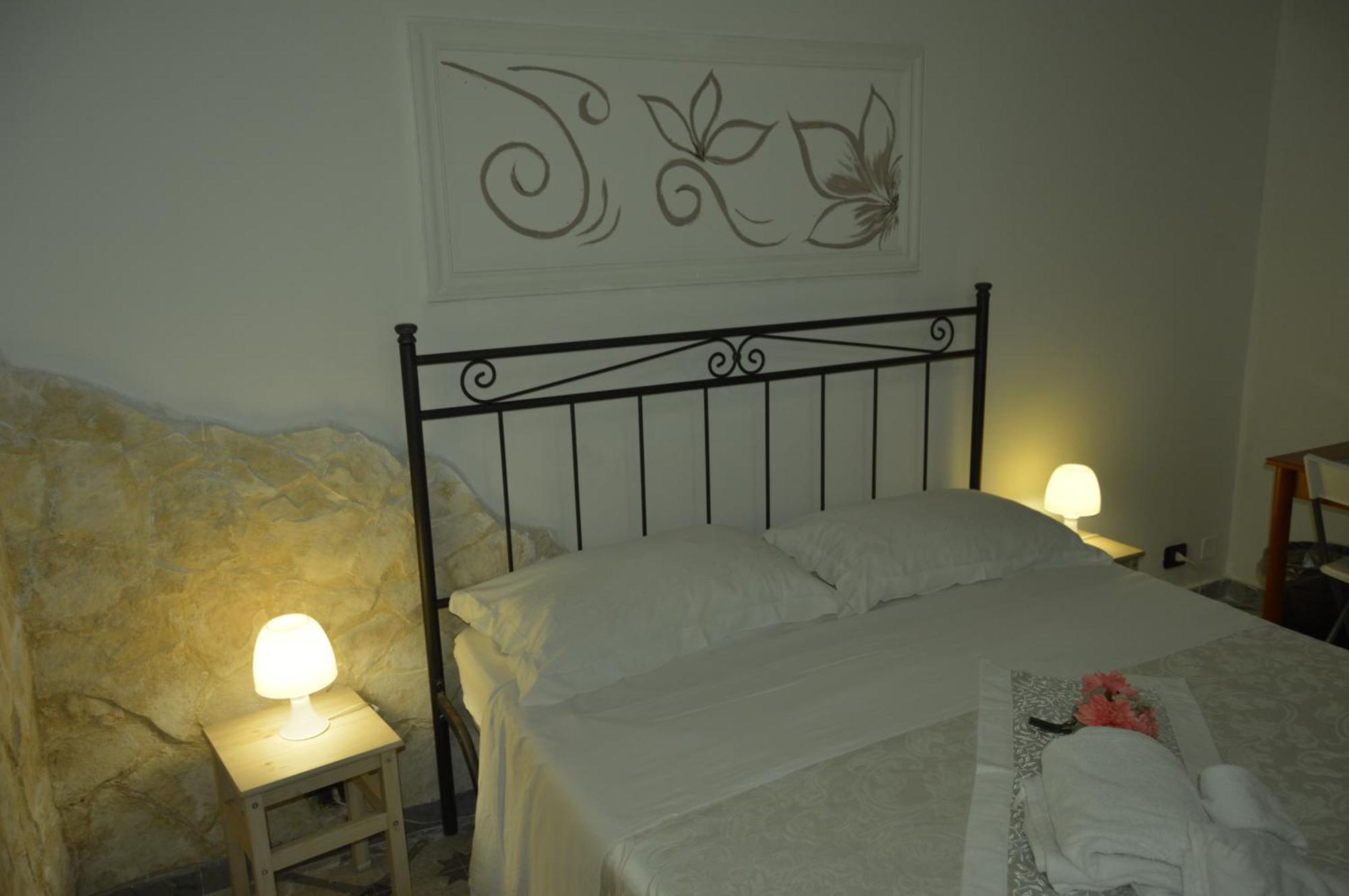 Bed And Breakfast Vecchio Porto Catania Bagian luar foto