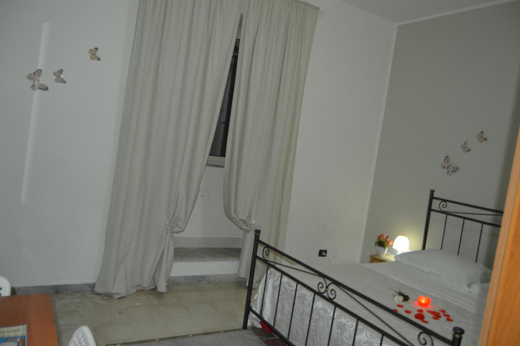 Bed And Breakfast Vecchio Porto Catania Bagian luar foto