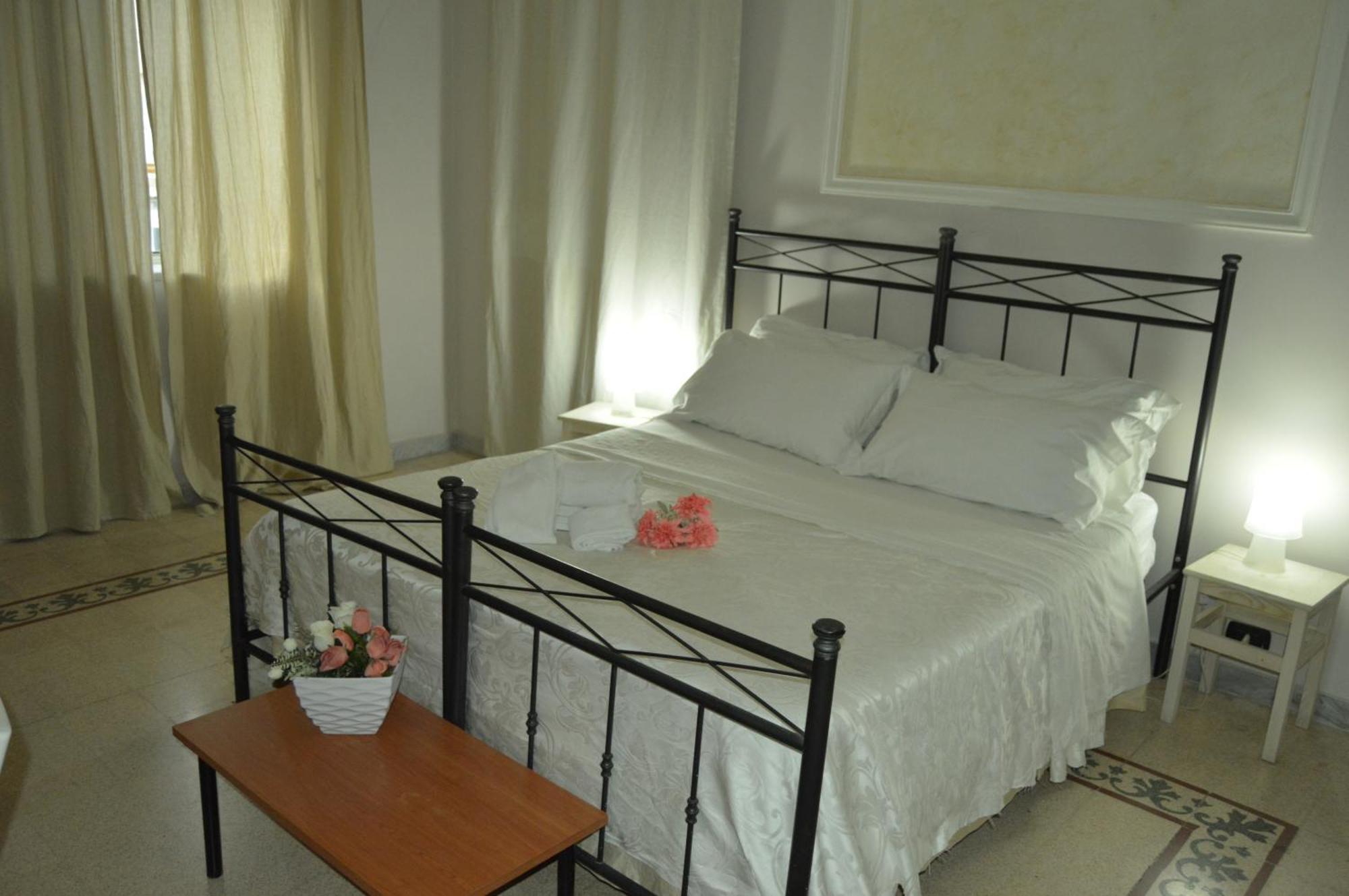 Bed And Breakfast Vecchio Porto Catania Bagian luar foto