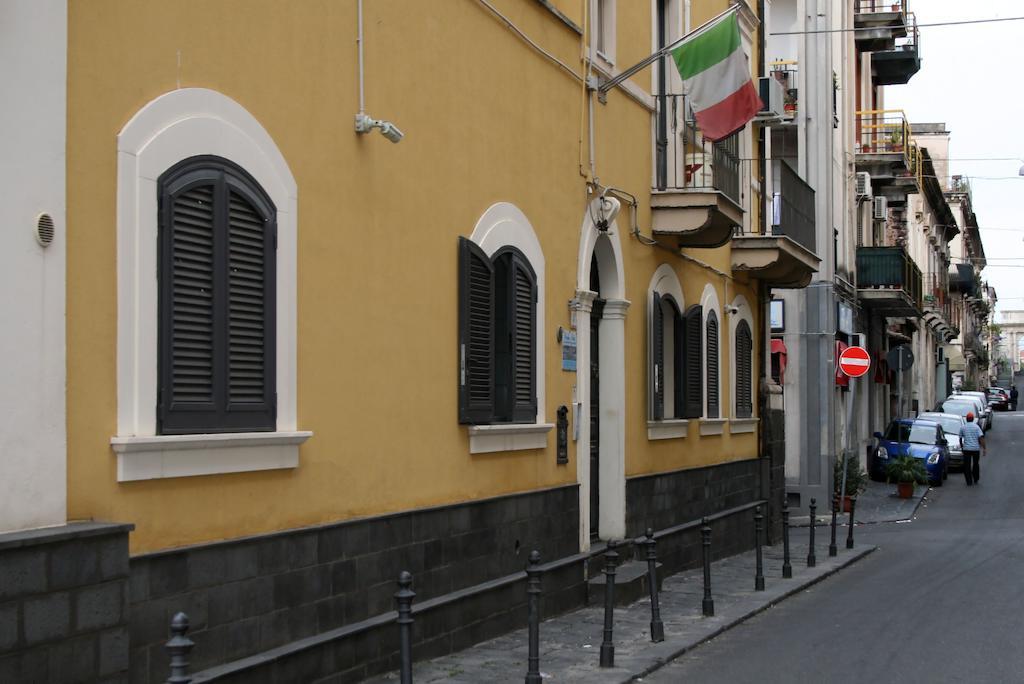 Bed And Breakfast Vecchio Porto Catania Bagian luar foto